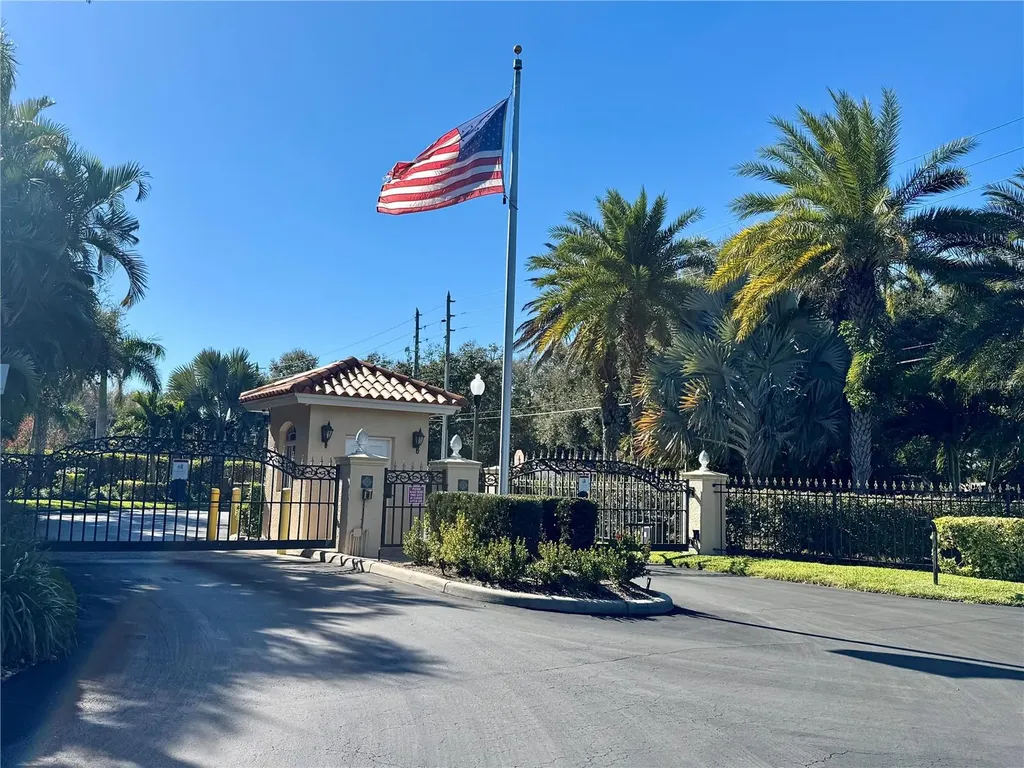 6303 Vista Verde Drive E Gulfport FL 33707