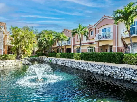 6303 Vista Verde Drive E Gulfport FL 33707