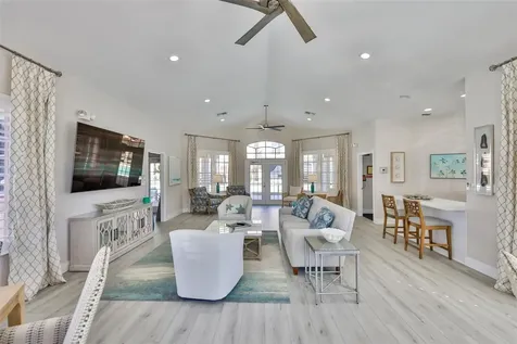 6303 Vista Verde Drive E Gulfport FL 33707