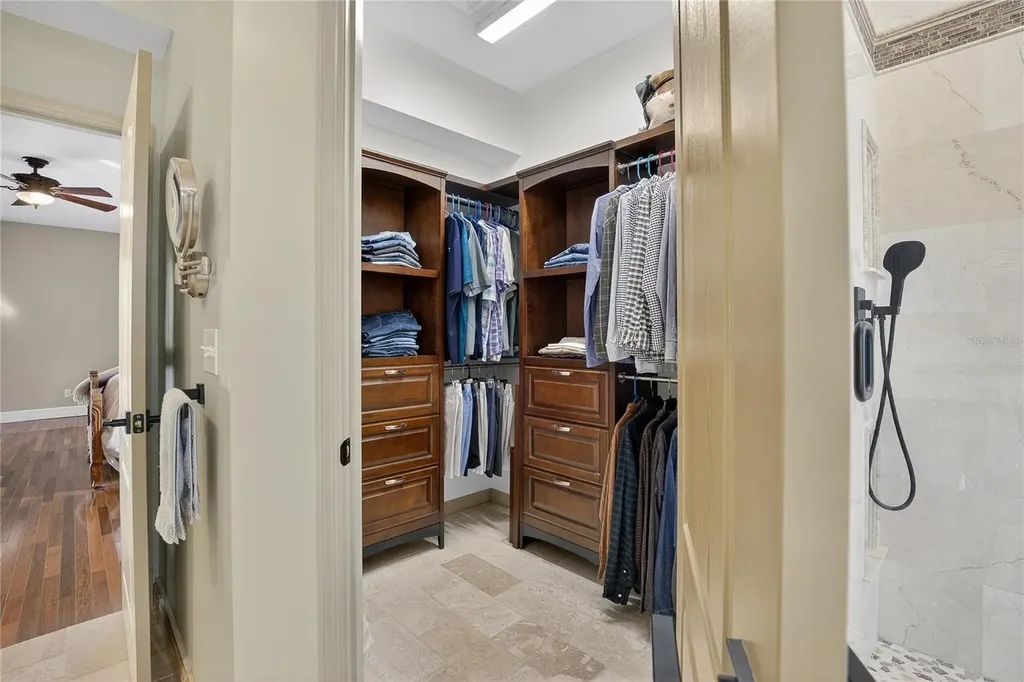 8518 Quail Hollow Boulevard Wesley Chapel FL 33544