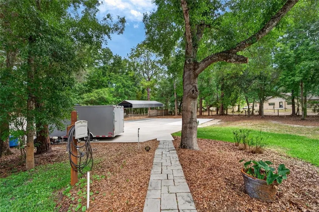 8518 Quail Hollow Boulevard Wesley Chapel FL 33544