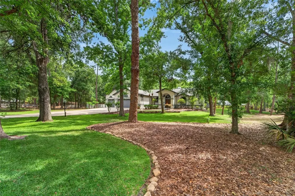 8518 Quail Hollow Boulevard Wesley Chapel FL 33544
