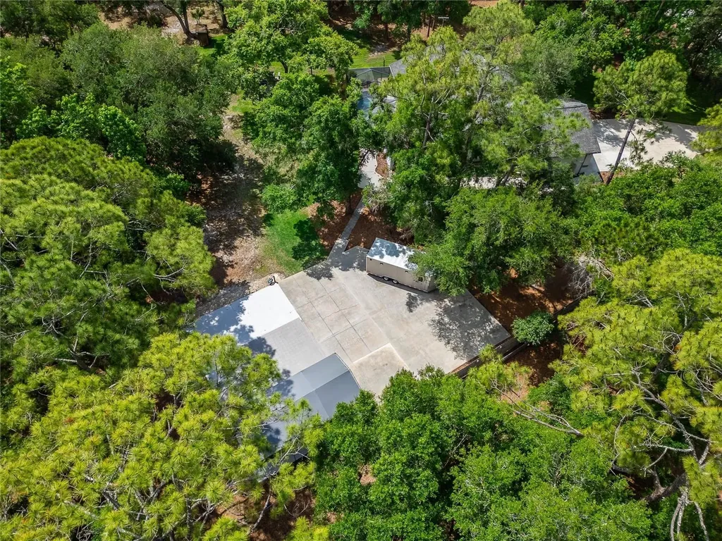 8518 Quail Hollow Boulevard Wesley Chapel FL 33544