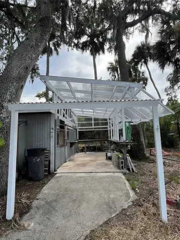 1922 Enterprise Avenue New Smyrna Beach FL 32168