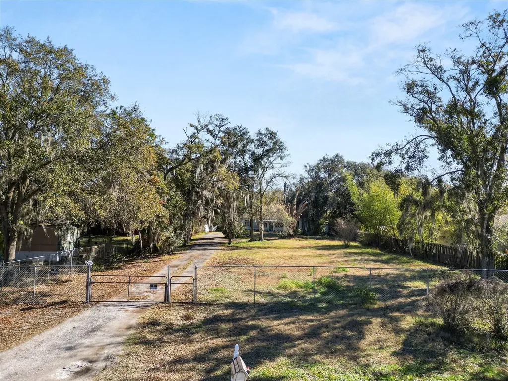 6228 Springwoods Lane Lakeland FL 33811