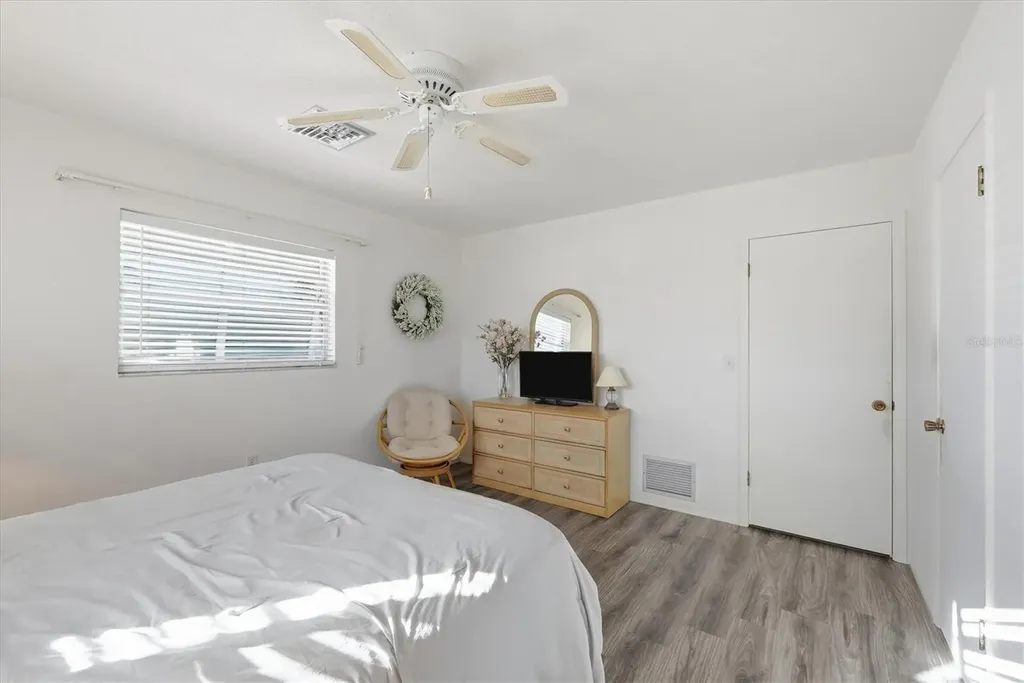 1710 Florence Avenue Englewood FL 34223