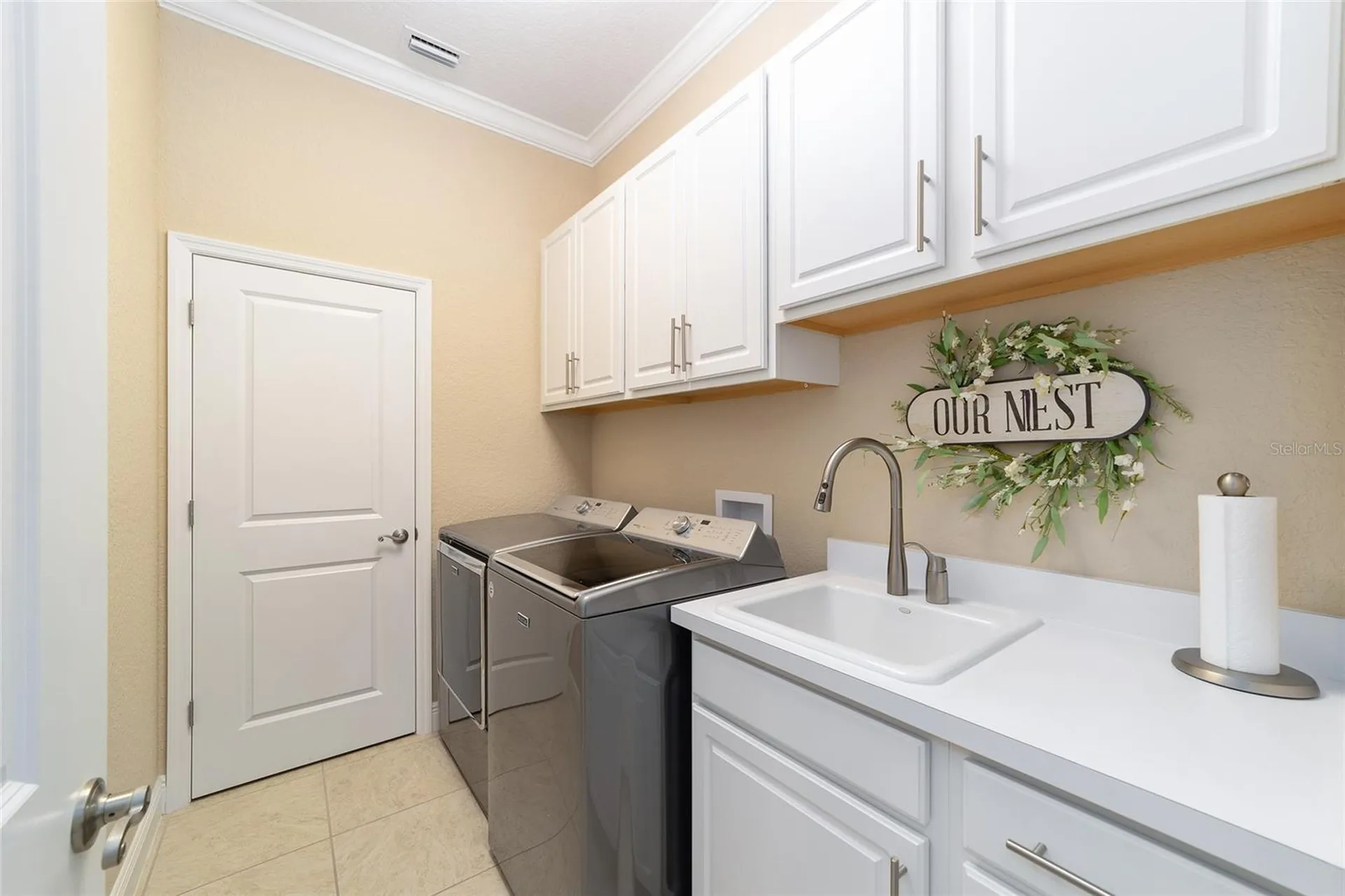 10161 Julia Isles Avenue Oxford FL 34484