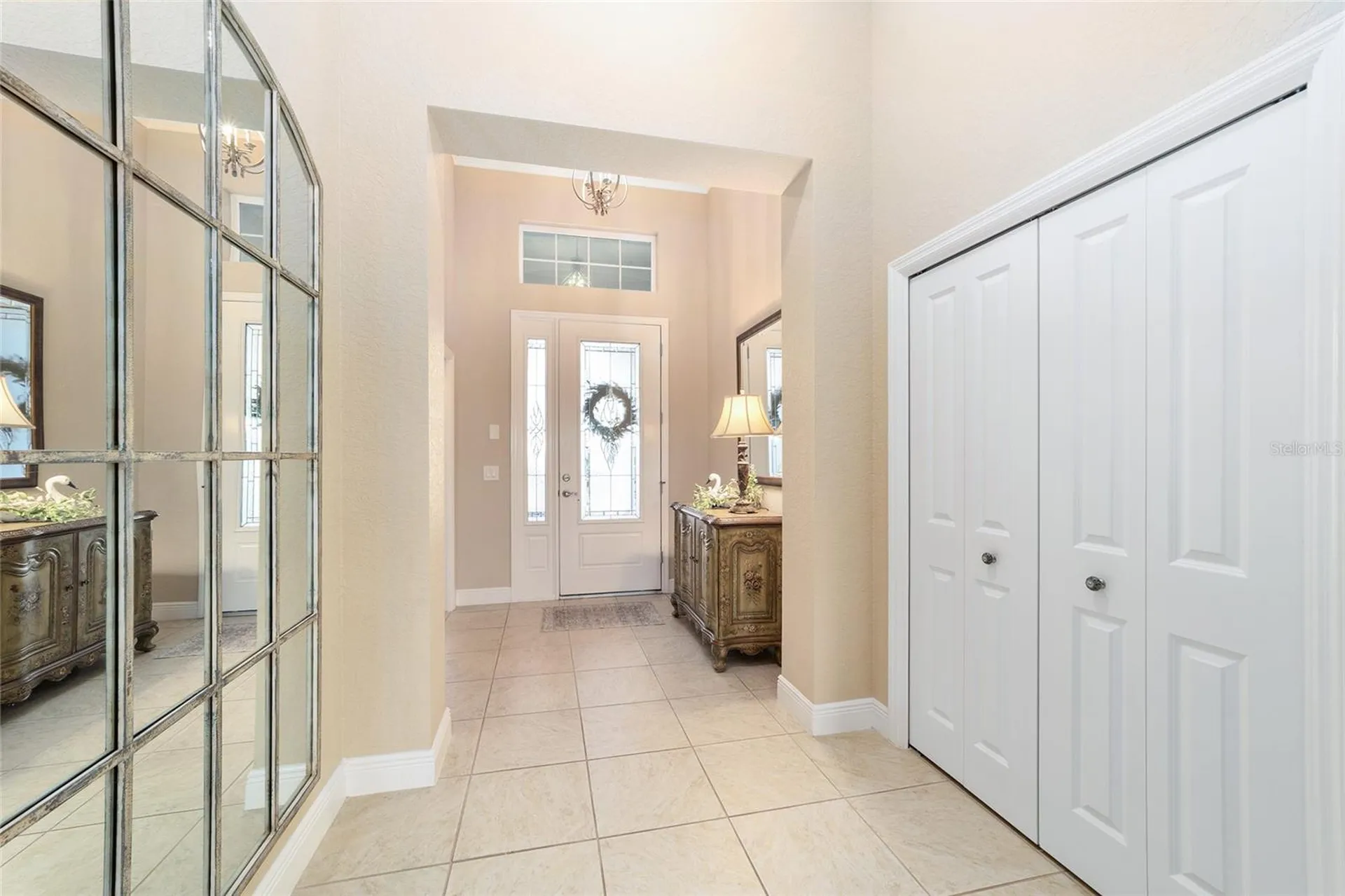 10161 Julia Isles Avenue Oxford FL 34484