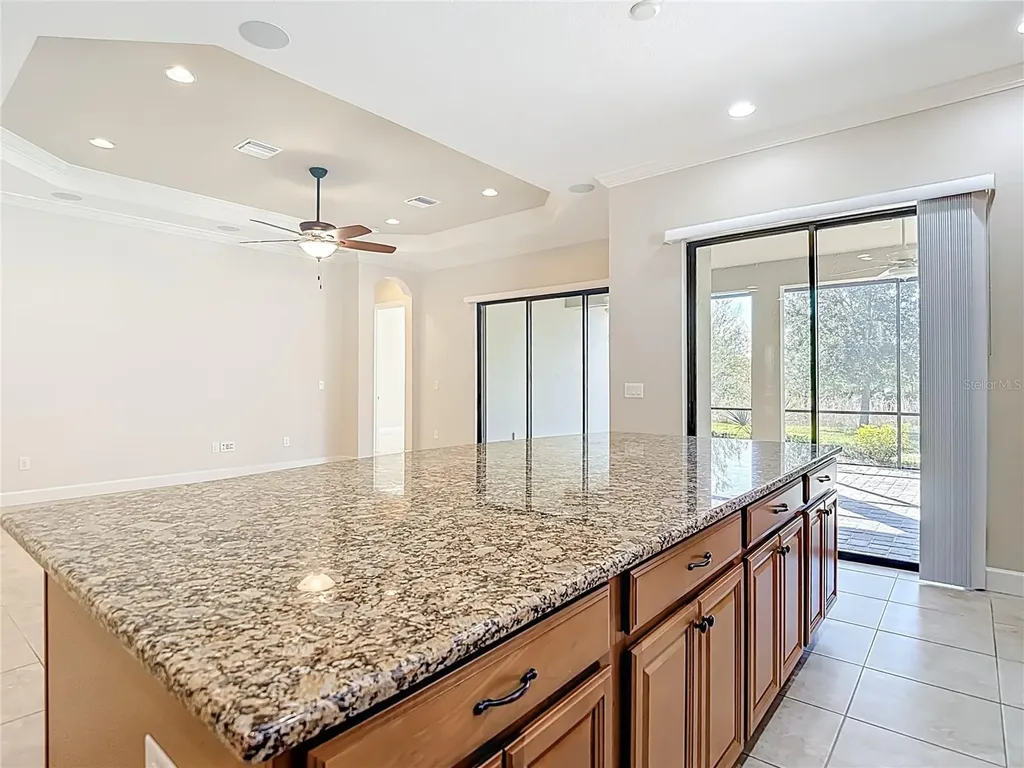 8613 Grand Alberato Road Tampa FL 33647
