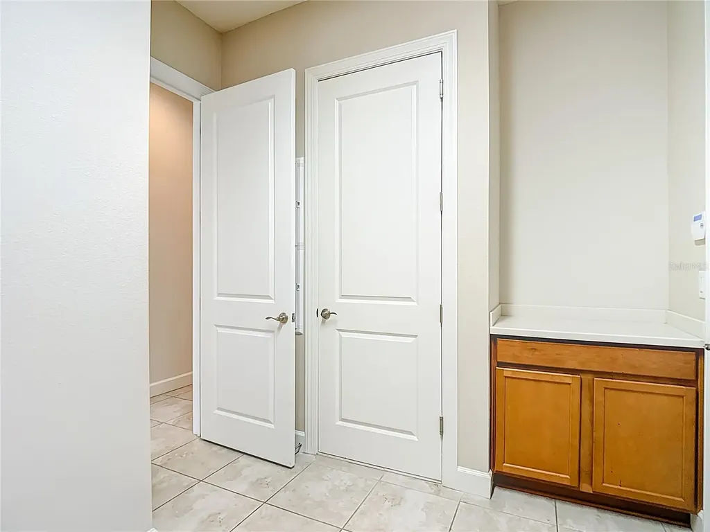 8613 Grand Alberato Road Tampa FL 33647