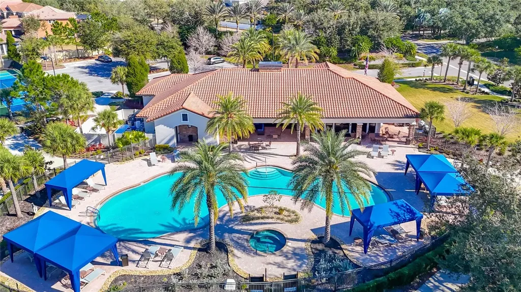 8613 Grand Alberato Road Tampa FL 33647