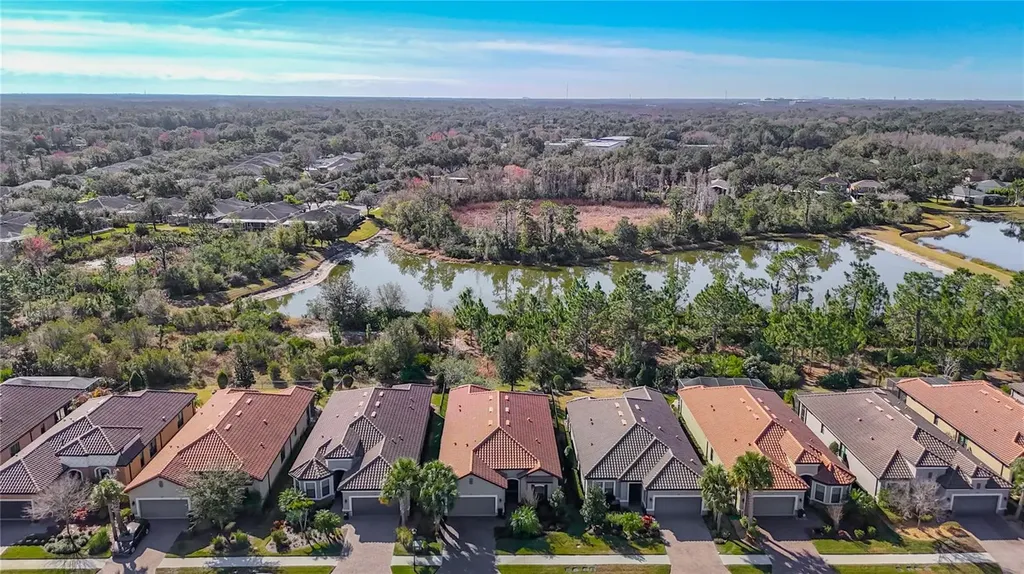 8613 Grand Alberato Road Tampa FL 33647