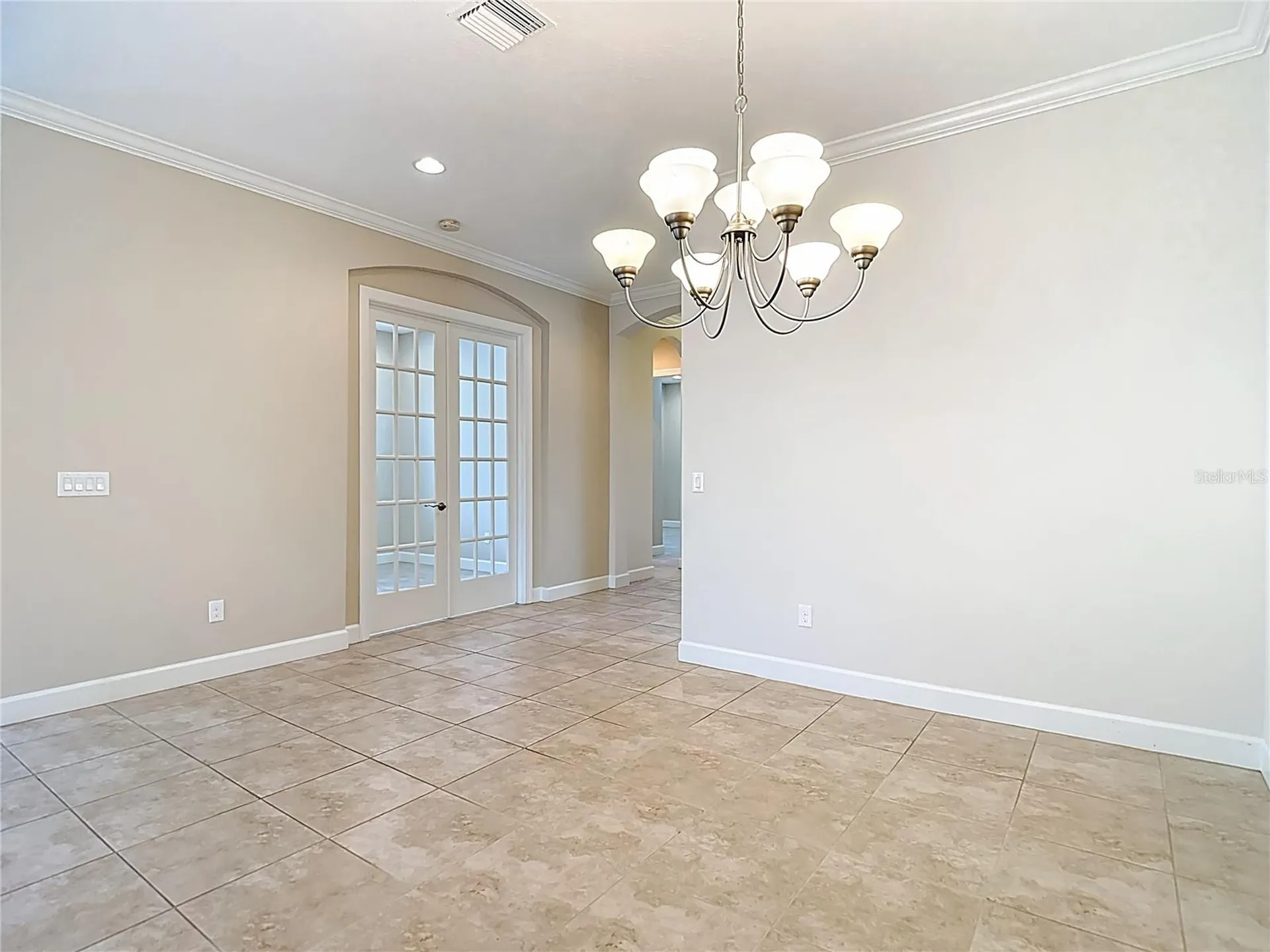 8613 Grand Alberato Road Tampa FL 33647