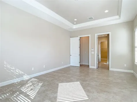 8613 Grand Alberato Road Tampa FL 33647