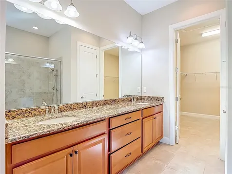 8613 Grand Alberato Road Tampa FL 33647