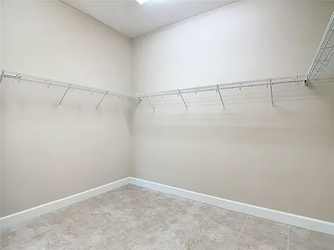 8613 Grand Alberato Road Tampa FL 33647