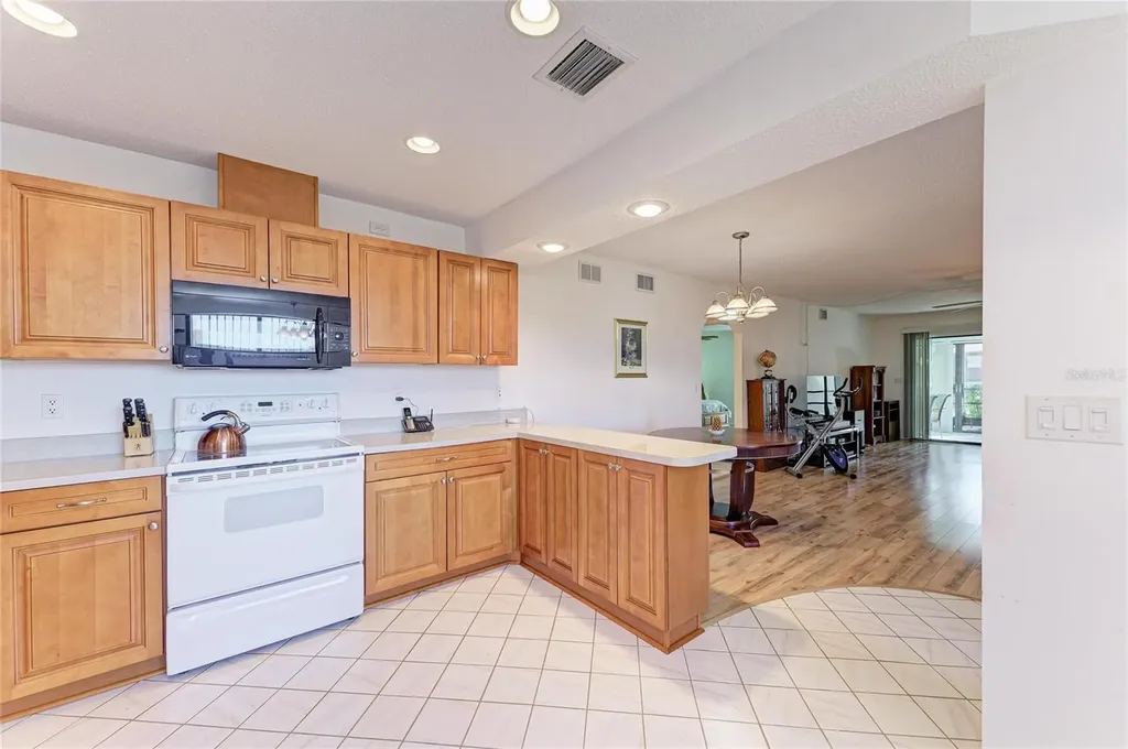 5400 34th Street W Bradenton FL 34210