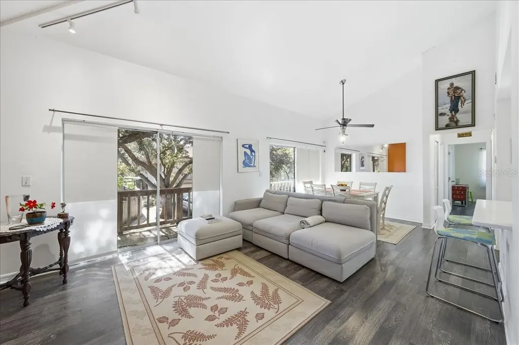 1859 Bough Avenue Clearwater FL 33760
