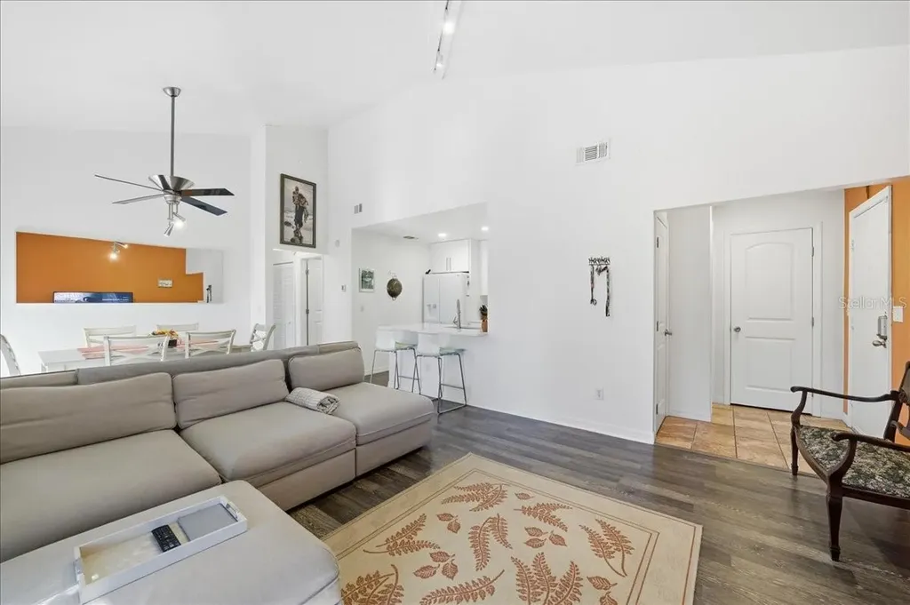 1859 Bough Avenue Clearwater FL 33760