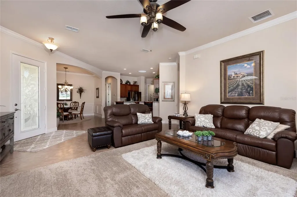 202 Lourdan Court Debary FL 32713