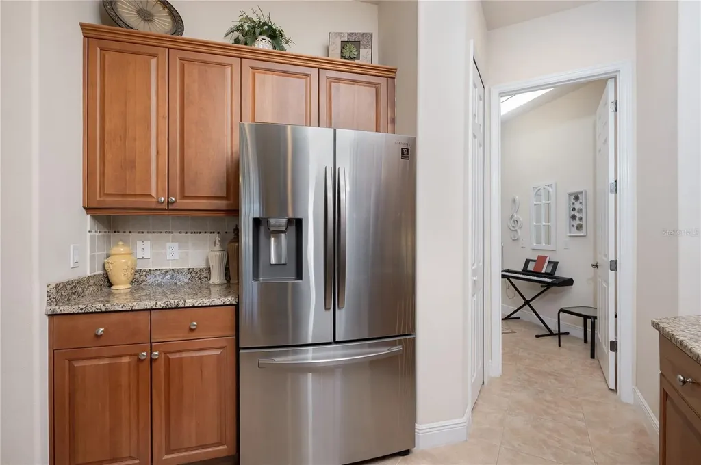 202 Lourdan Court Debary FL 32713