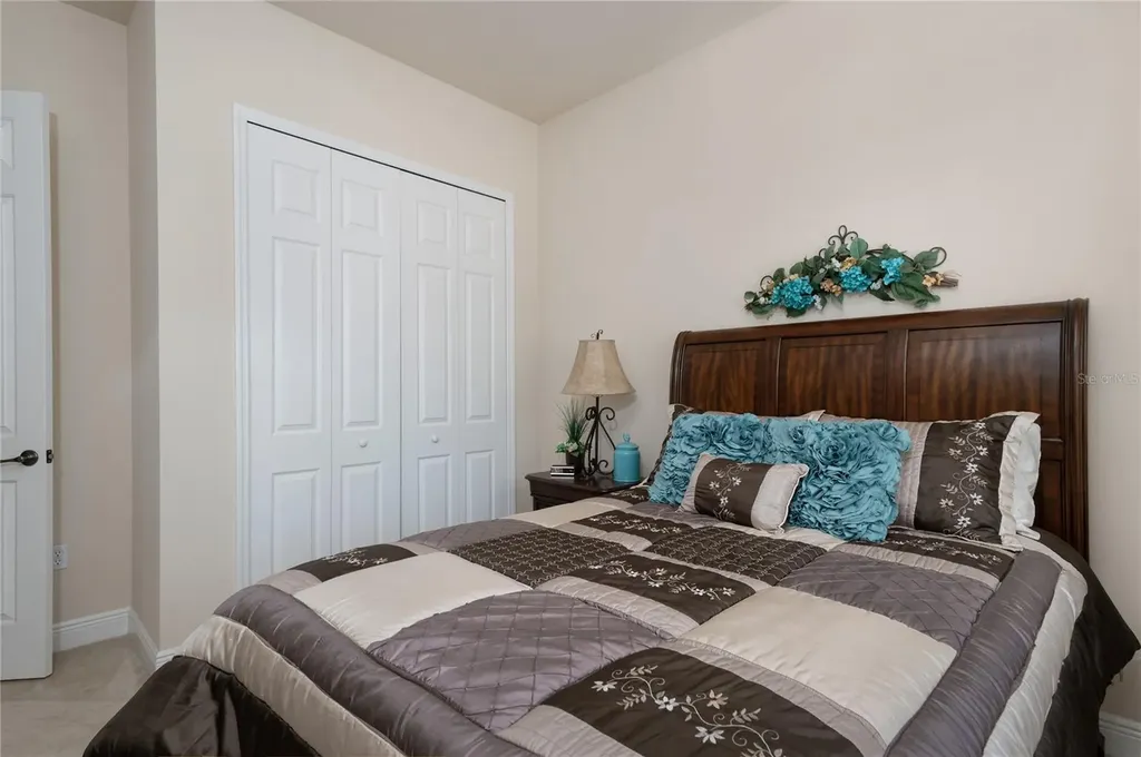 202 Lourdan Court Debary FL 32713