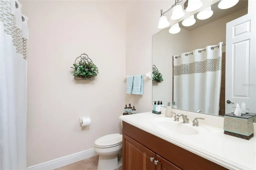 202 Lourdan Court Debary FL 32713
