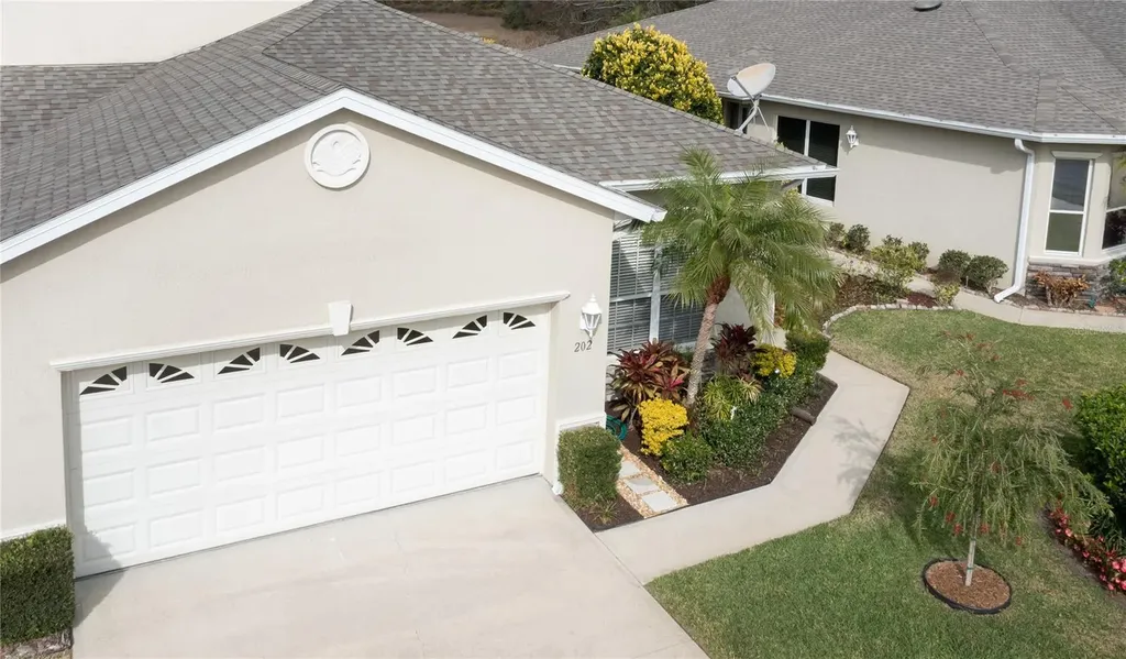202 Lourdan Court Debary FL 32713