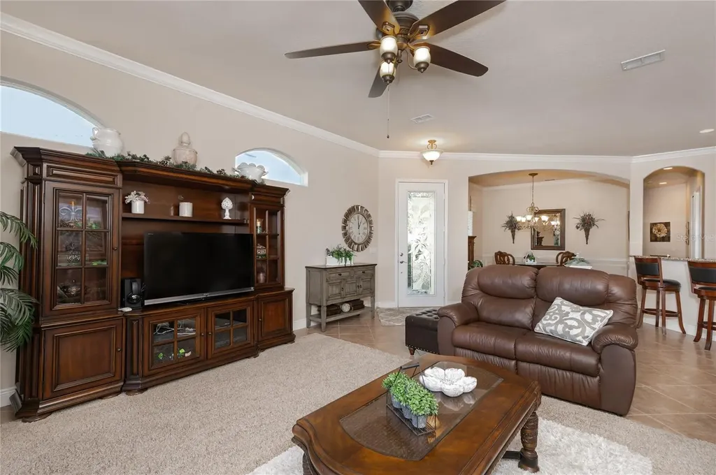 202 Lourdan Court Debary FL 32713