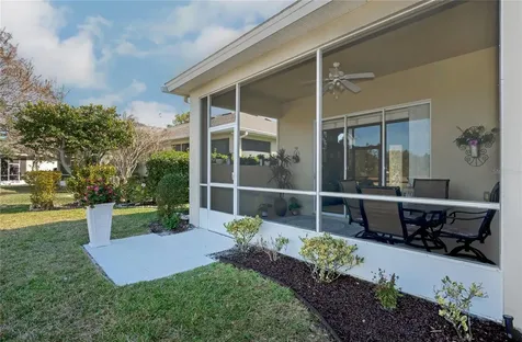 202 Lourdan Court Debary FL 32713