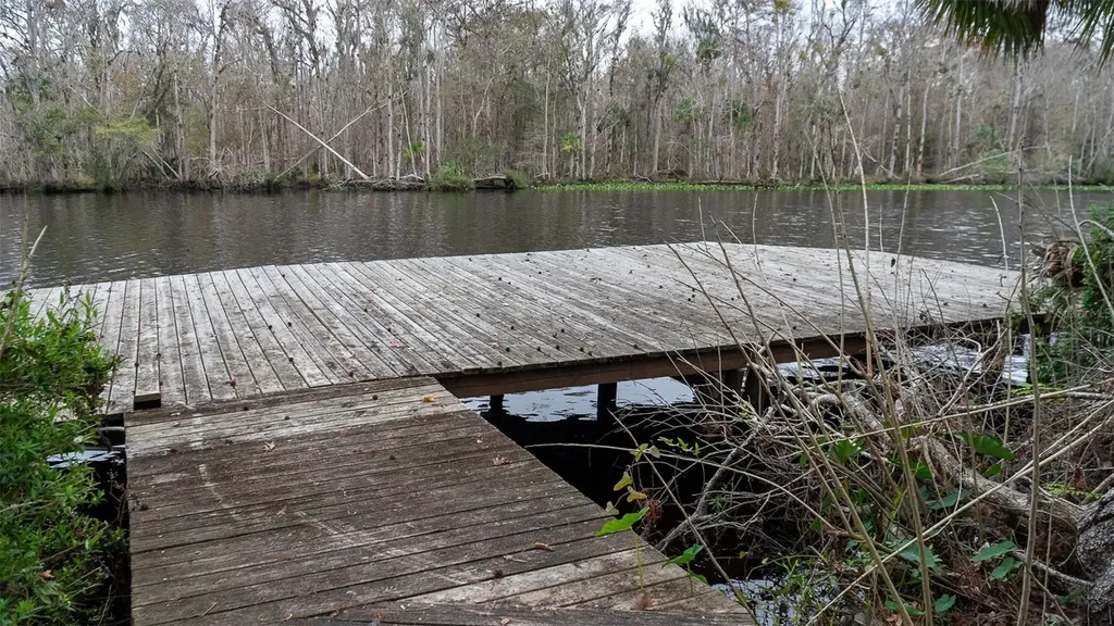 155 Fran Lane Satsuma FL 32189