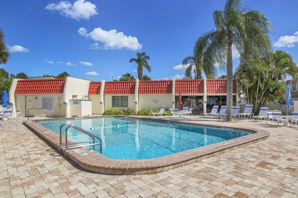 220 Santa Maria Street Venice FL 34285