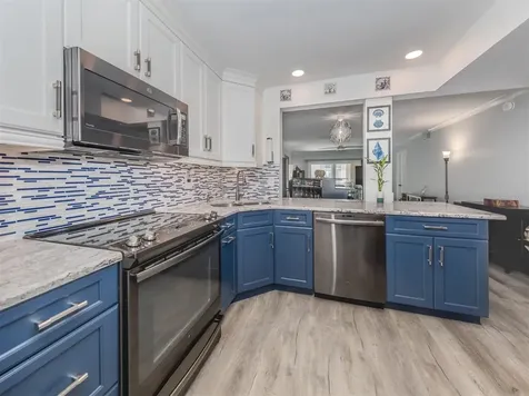 220 Santa Maria Street Venice FL 34285