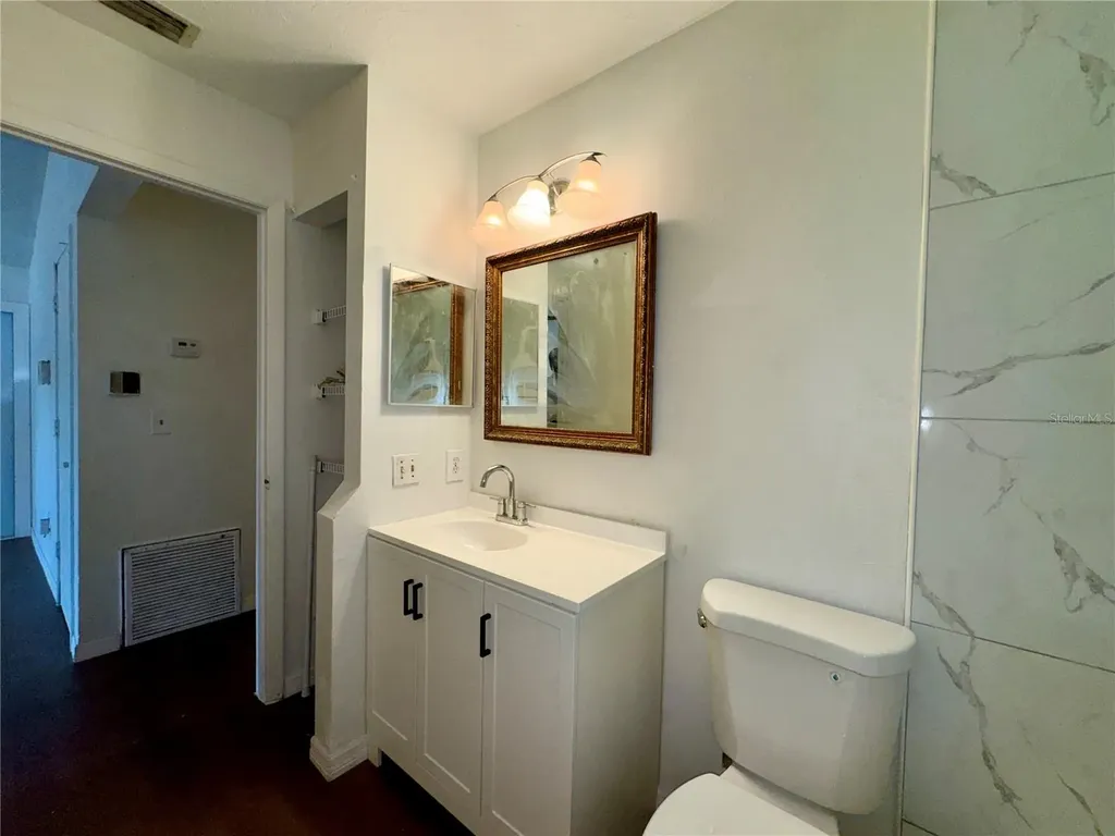 1837 6th Avenue E Bradenton FL 34208