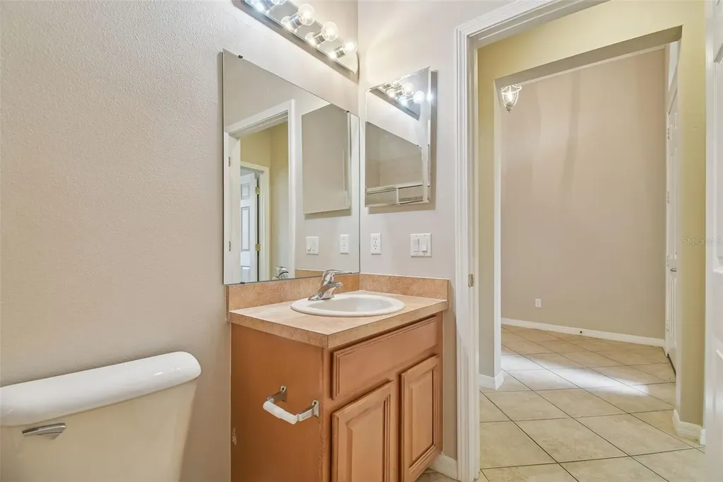 127 Silver Falls Drive Apollo Beach FL 33572