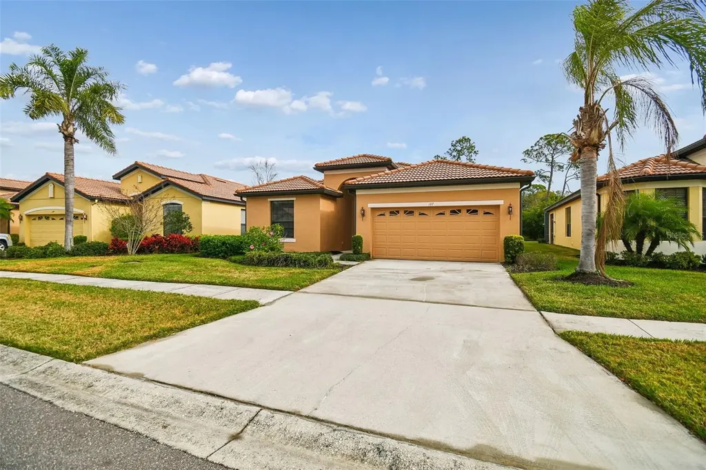127 Silver Falls Drive Apollo Beach FL 33572