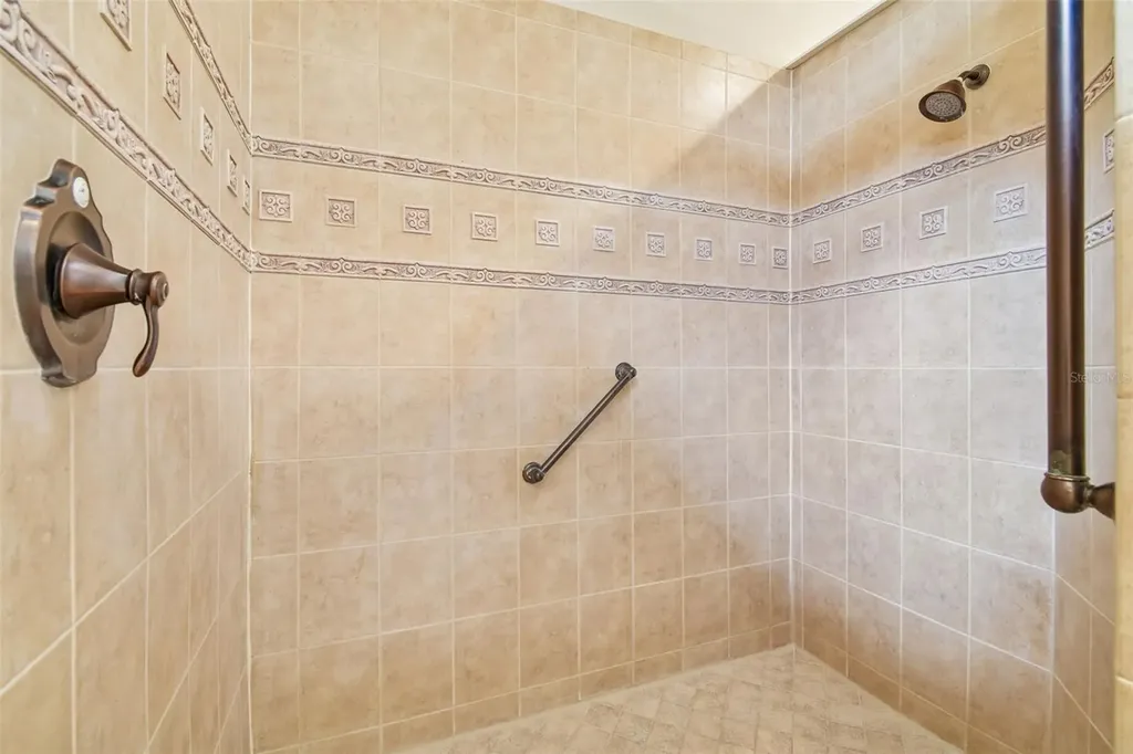 127 Silver Falls Drive Apollo Beach FL 33572