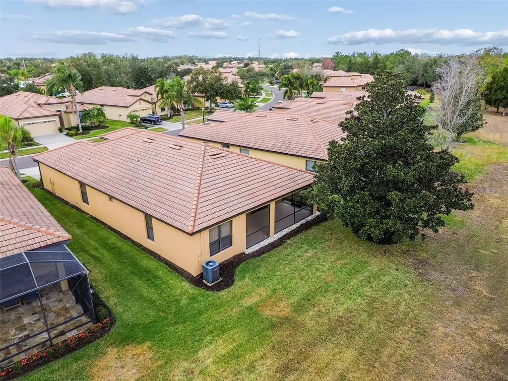 127 Silver Falls Drive Apollo Beach FL 33572