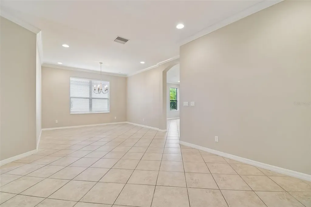 127 Silver Falls Drive Apollo Beach FL 33572