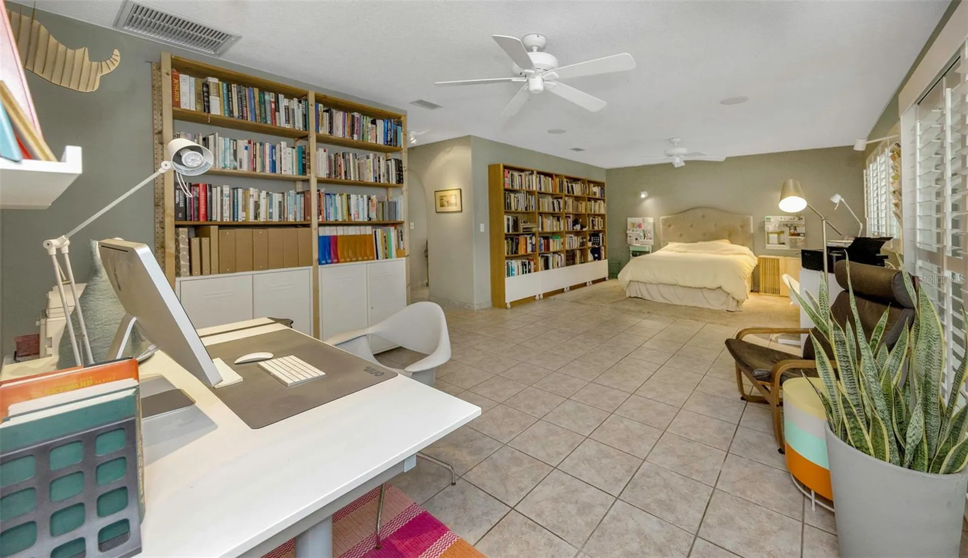4313 50th Place S St Petersburg FL 33711