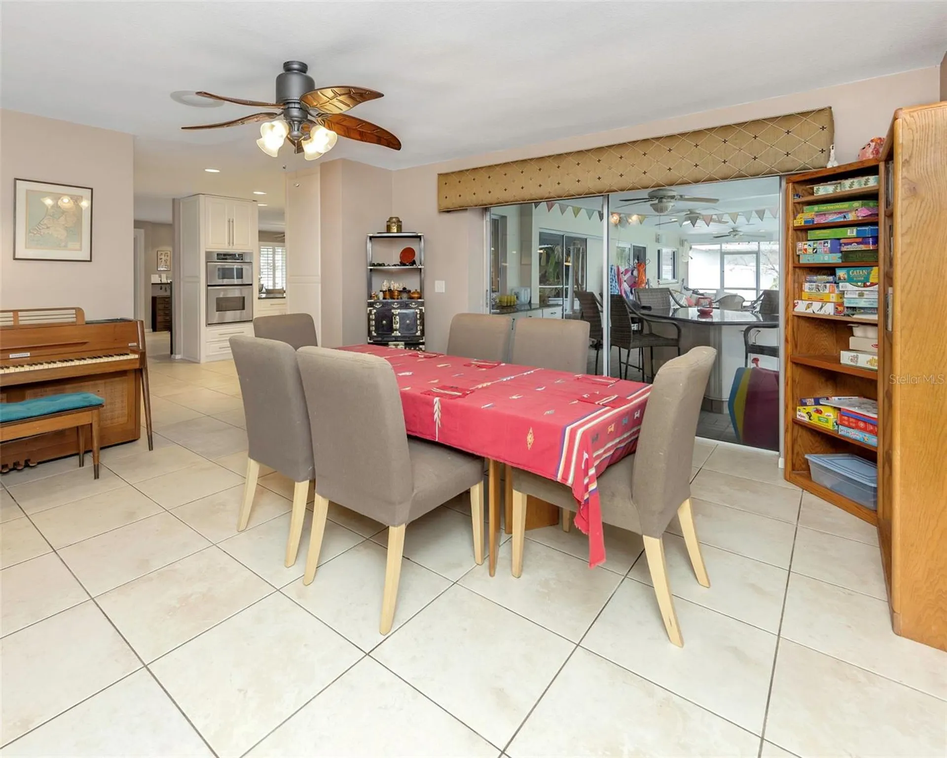 4313 50th Place S St Petersburg FL 33711