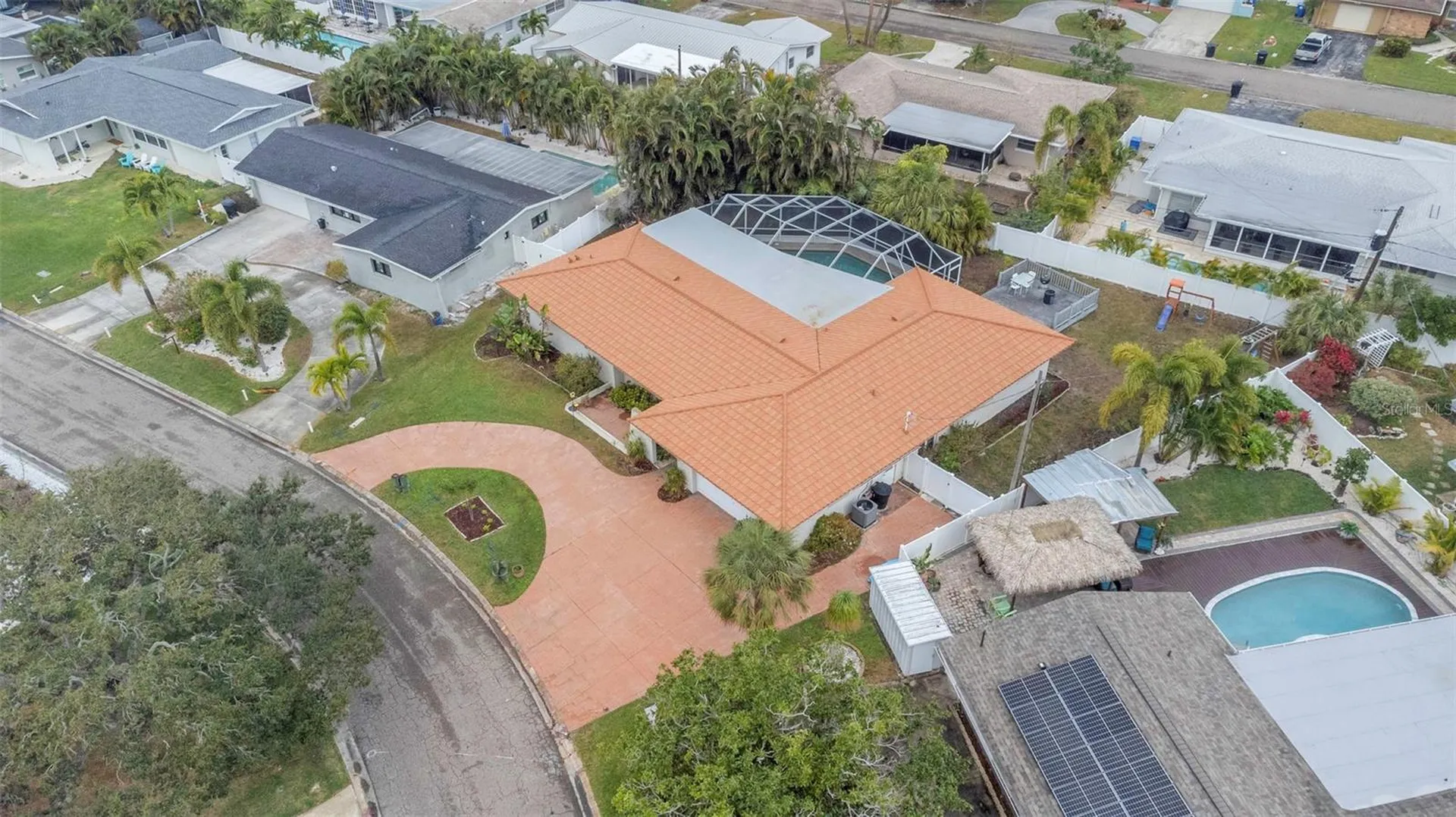 4313 50th Place S St Petersburg FL 33711