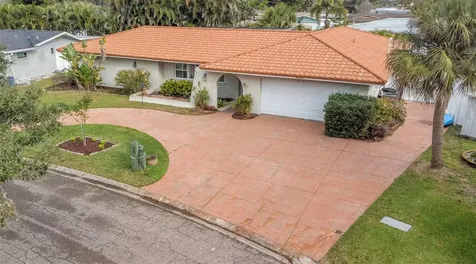 4313 50th Place S St Petersburg FL 33711