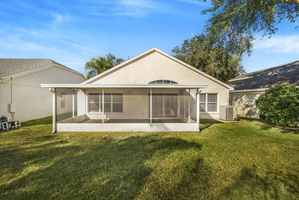 5522 Terrain De Golf Drive Lutz FL 33558