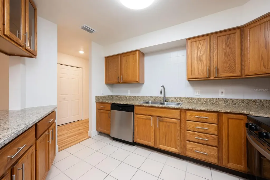 1236 Russell Drive Ocoee FL 34761