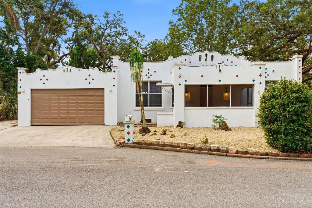 1706 4th Avenue E Bradenton FL 34208