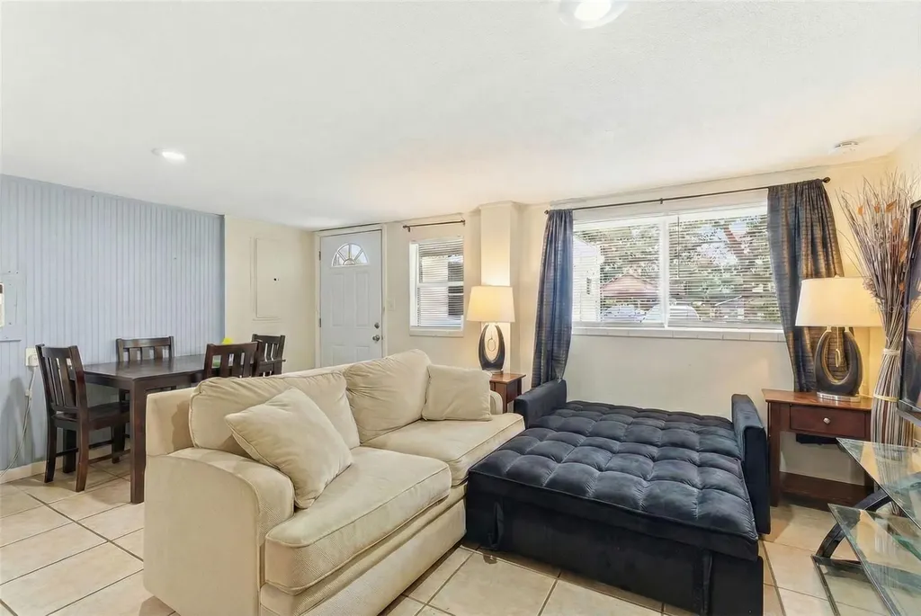 1706 4th Avenue E Bradenton FL 34208