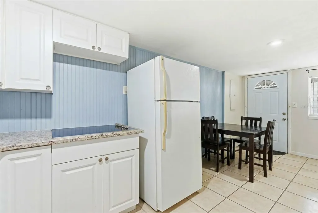 1706 4th Avenue E Bradenton FL 34208