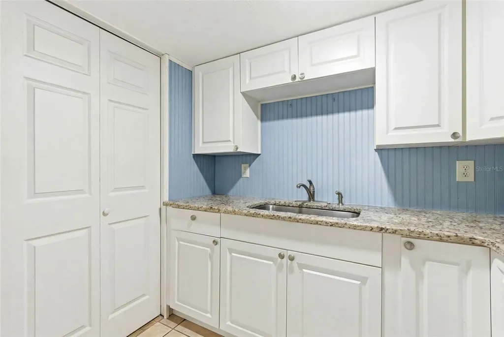 1706 4th Avenue E Bradenton FL 34208