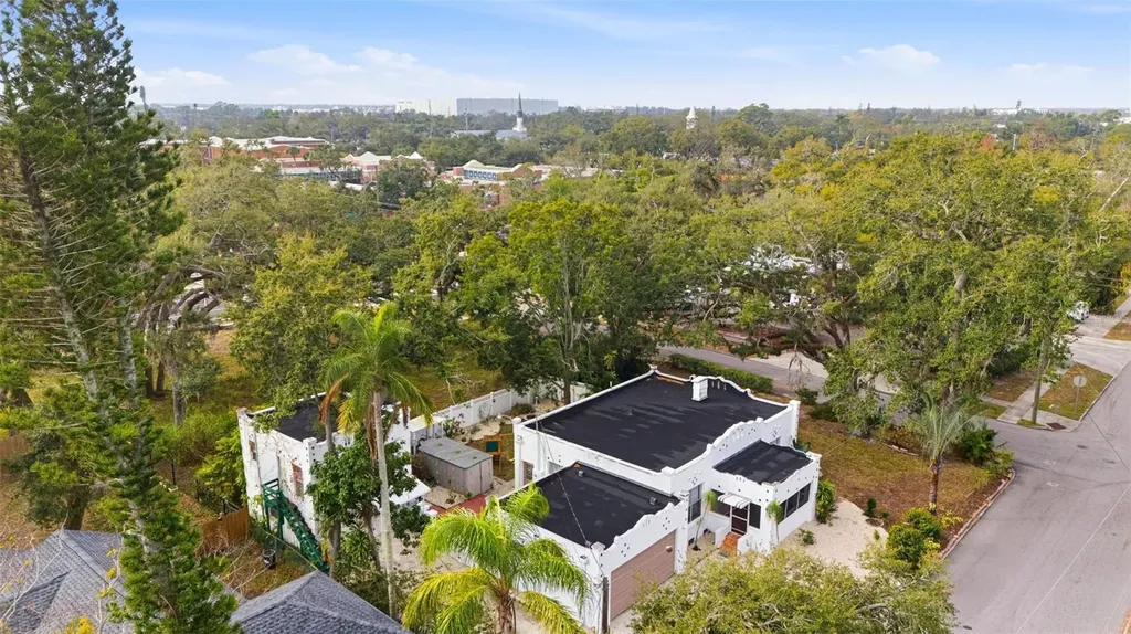 1706 4th Avenue E Bradenton FL 34208